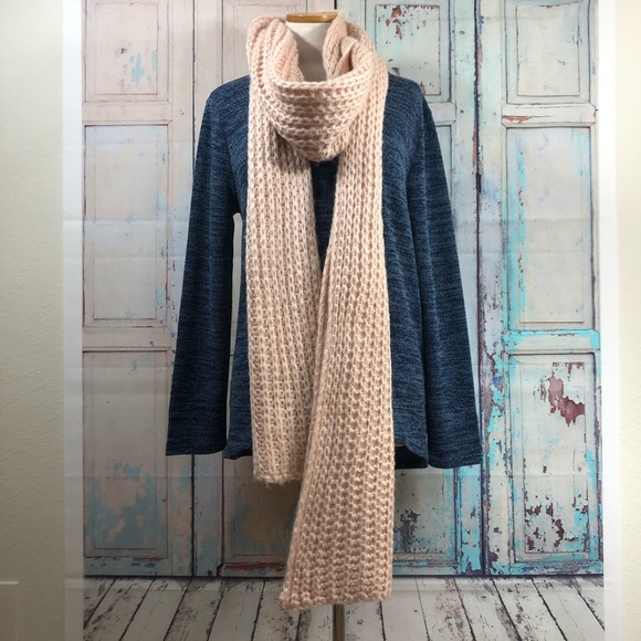 ➝ 2/$12 - Scarf - Picture 2 of 5